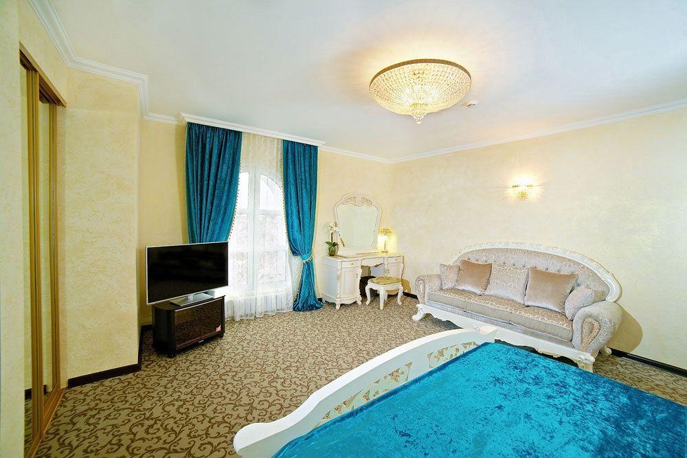 Villa Marina Hotel Krasnodar Bagian luar foto