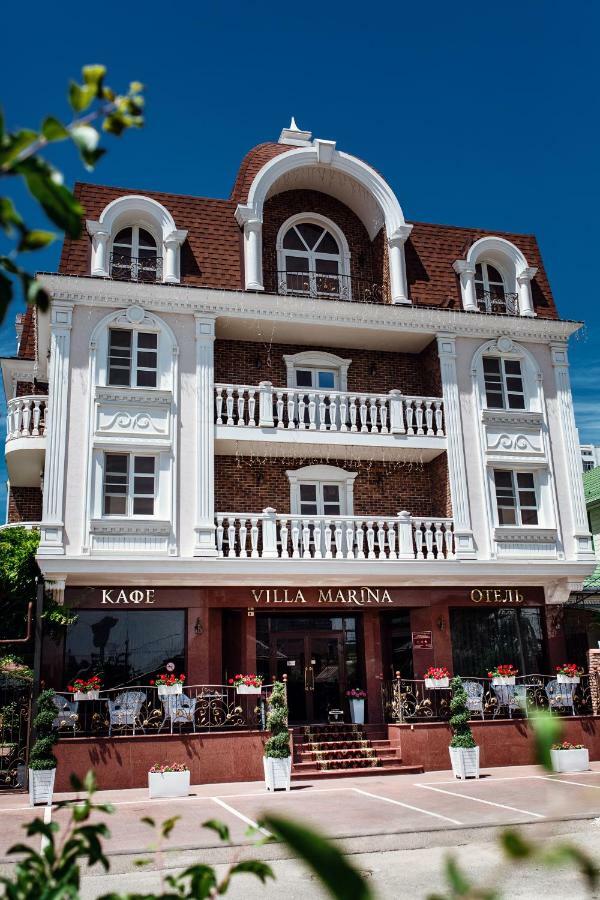 Villa Marina Hotel Krasnodar Bagian luar foto